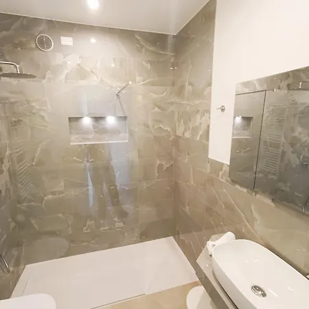 Biancamano Hotell Rimini