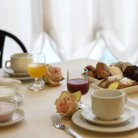 Biancamano ホテル リミニ