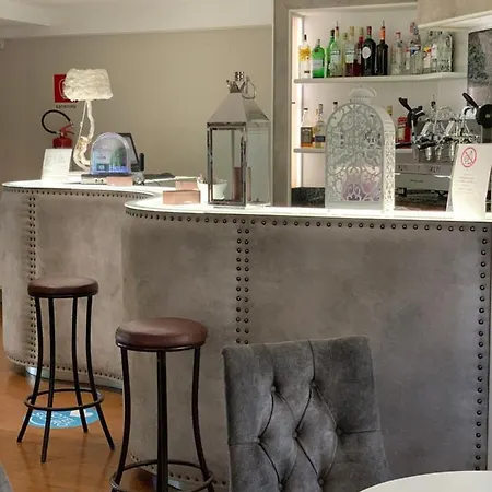 ホテル Biancamano 4*