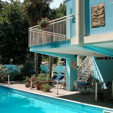 Biancamano ホテル 4*