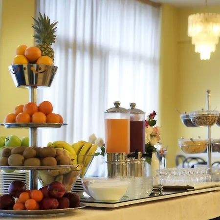 Biancamano ホテル 4*