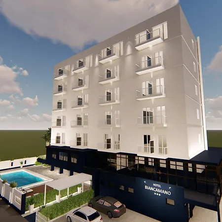 ホテル Biancamano 4*