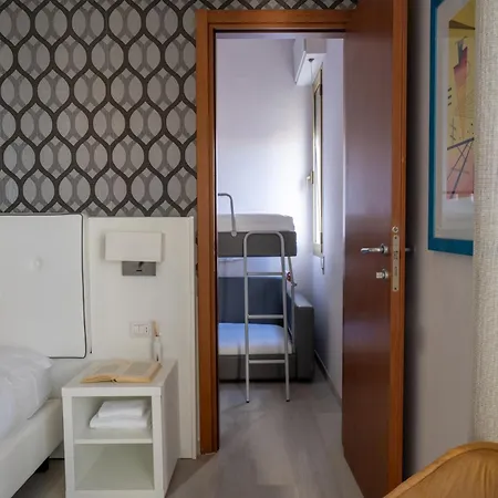 Biancamano Otel 4*