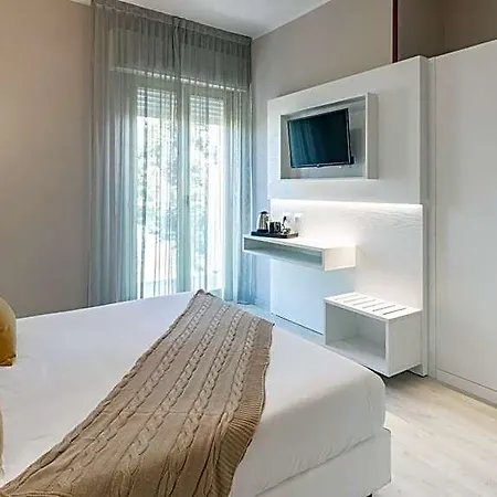 Biancamano 4* Rimini