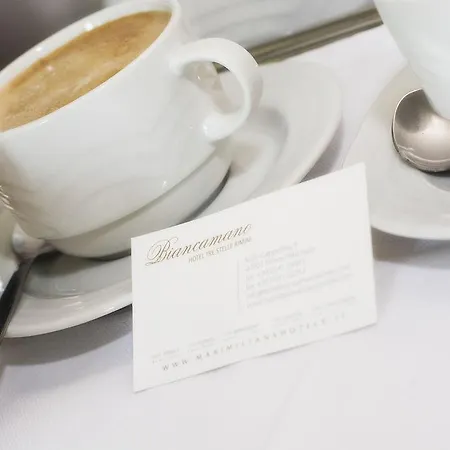 Biancamano 4* リミニ