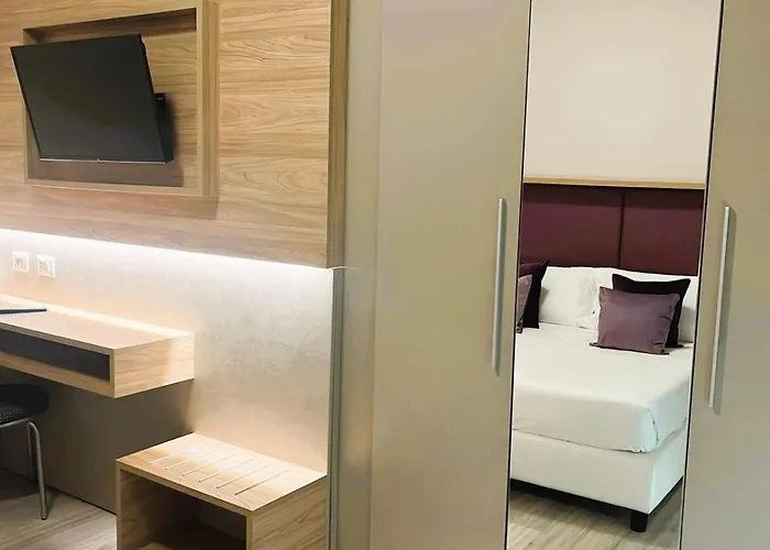 Отель Biancamano 4*