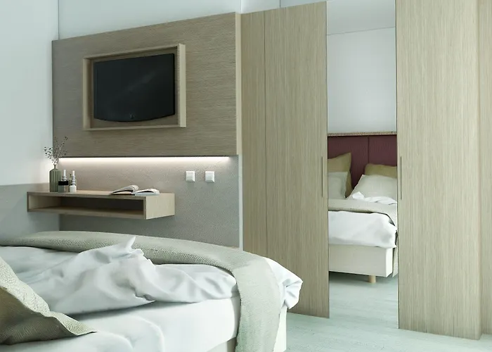 Biancamano 4* Римини