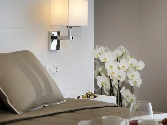 Biancamano Hotel 4*